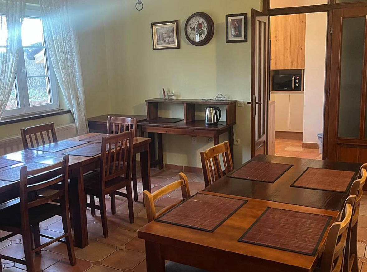 Villa Zovko dining room