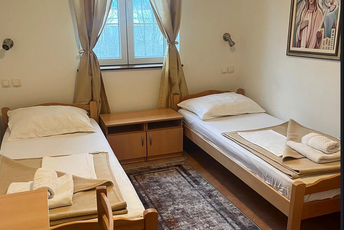Villa Zovko guest room